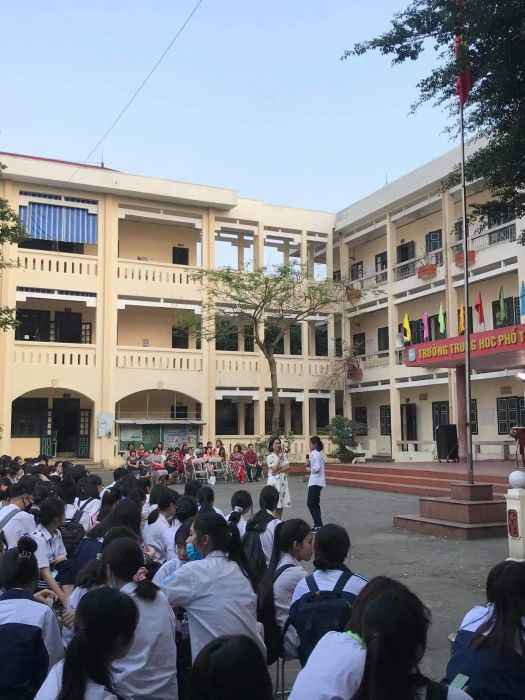 Hình ảnh hoạt động sôi nổi của học sinh THPT Hoàng Văn Thụ