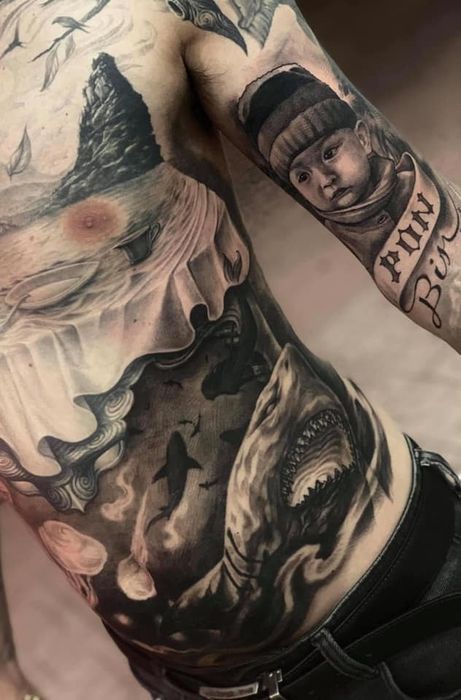 Tattoo Nguyễn Chí Công ảnh 1