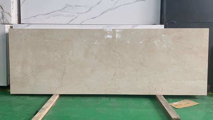 Bộ sưu tập gạch ốp lát phong phú tại Showroom Đức Đạt