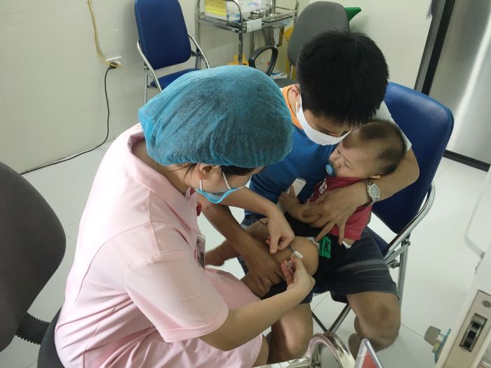Không gian tiêm chủng hiện đại tại BV Đại học Quốc gia