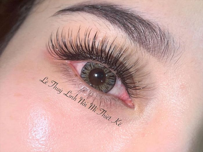 Hình ảnh thành phẩm nối mi ấn tượng tại Thùy Linh Mi Beauty & Academy