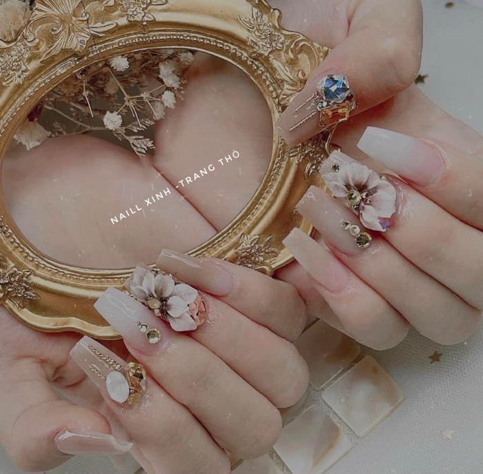 Hình ảnh tác phẩm nail nghệ thuật tại Trang Thỏ Beauty