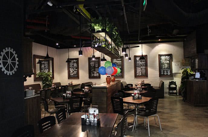 Góc ẩm thực đậm chất Âu tại Al Fresco's - Nhà Thờ
