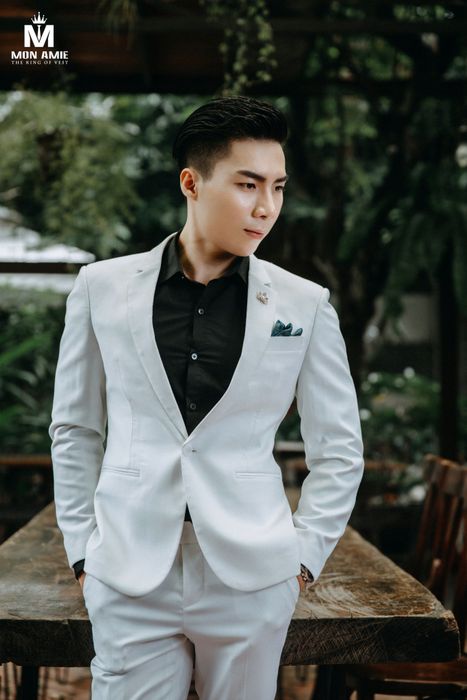 Hình ảnh vest cưới cao cấp Mon Amie