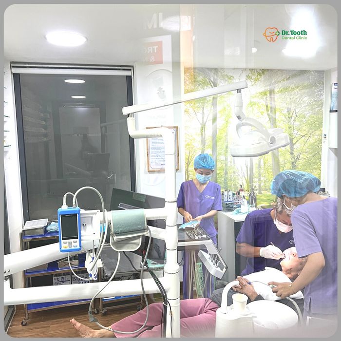 Hình ảnh không gian hiện đại và sang trọng tại Nha Khoa Dr.Tooth