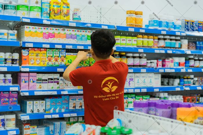 Không gian mua sắm ấm cúng tại Vườn Của Bé