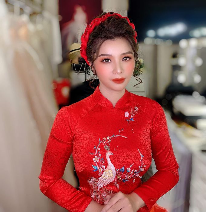 Hình ảnh cô dâu thanh lịch tại Hà Phạm Makeup (TOM Studio)