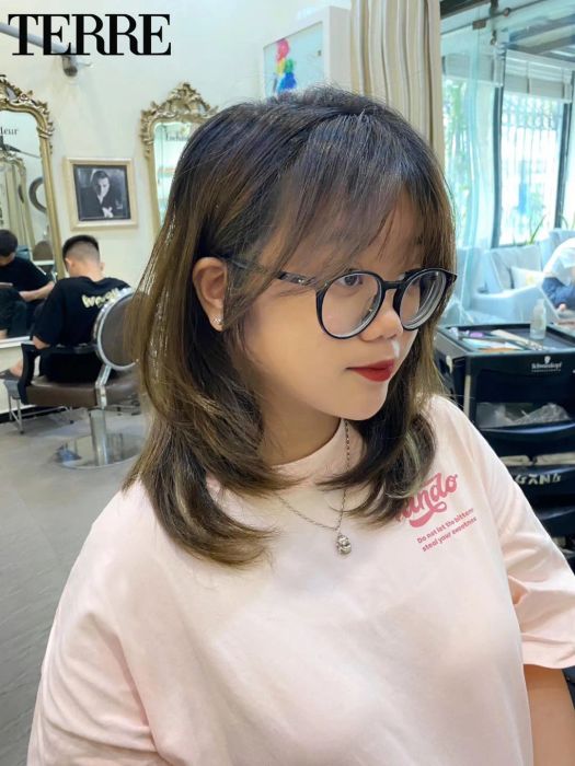 Hình ảnh tóc layer sang trọng tại Terre Hair Salon (ảnh 1)