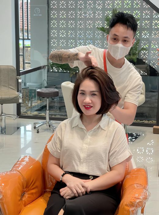 Không gian sang trọng và hiện đại tại Lâm Hair Salon