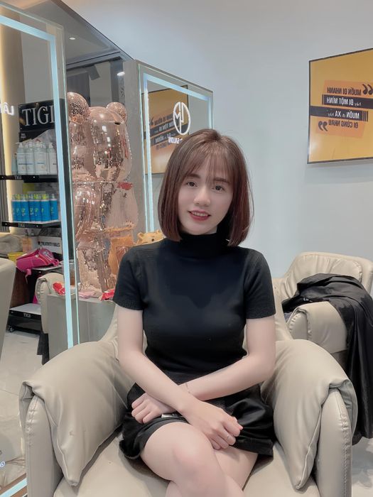 Những kiểu tóc ngắn ấn tượng được thực hiện bởi đội ngũ stylist tài năng tại Lâm Hair Salon