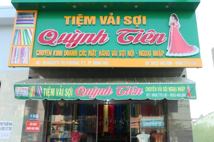 Không gian trưng bày ấn tượng tại Vải Sợi Quỳnh Tiên