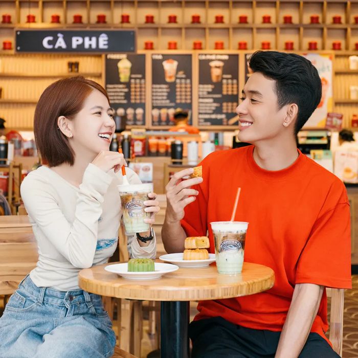 Không gian hiện đại tại Highlands Coffee