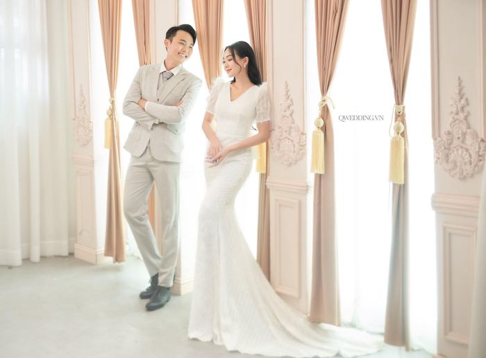 Q Wedding Studio ảnh 2 - Nơi những bức hình kể câu chuyện tình yêu của bạn một cách chân thật nhất.