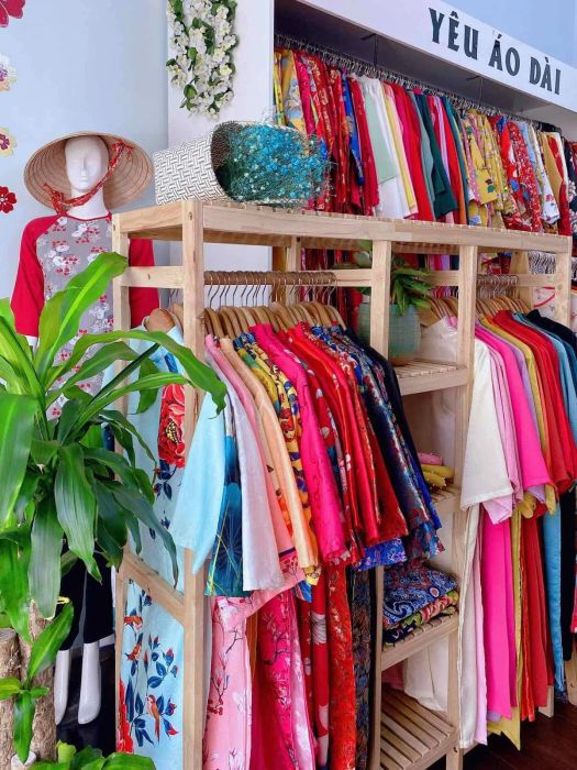 Tinh hoa áo dài tại Yêu Áo Dài Shop - Ảnh 2
