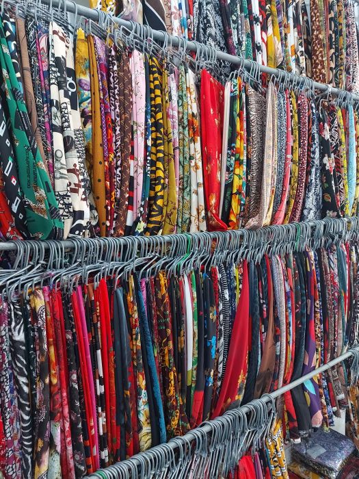 Bộ sưu tập vải cao cấp tại Áo Dài Mẫu Mẫu