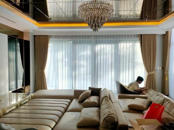 Hình Ảnh Đại Lý Hồng Nhung - Công Ty Rèm Cửa Hà Phương (Ảnh 2)
