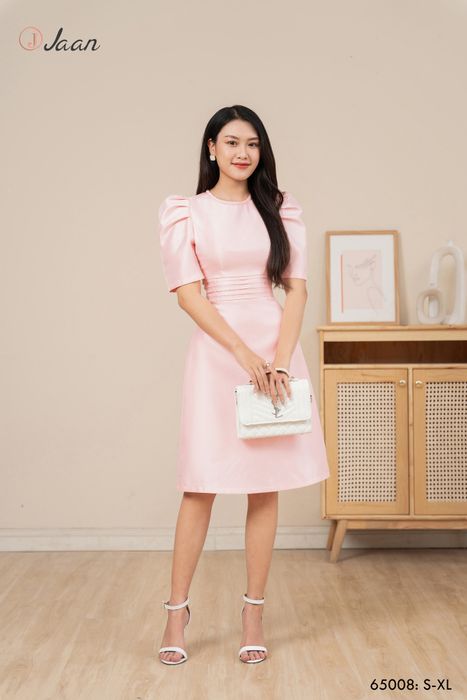 JAAN - Thời Trang Công Sở ảnh 2 - Tinh tế trong từng đường nét thiết kế