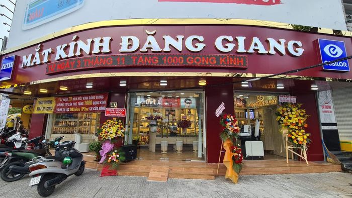 Hình ảnh bộ sưu tập kính tại Mắt Kính Đăng Giang