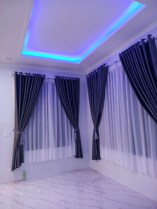 Không gian trưng bày sang trọng tại Ngọc Nhung