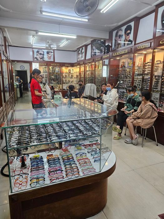Bộ sưu tập kính thời trang đa phong cách tại Khải Minh