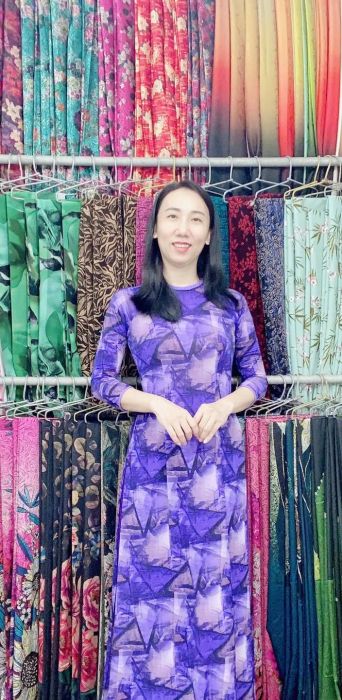 Bộ sưu tập vải áo dài đa dạng tại Hạnh Áo Dài