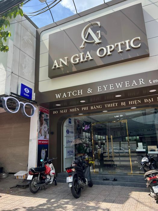Bộ sưu tập kính mới nhất tại AN GIA OPTIC