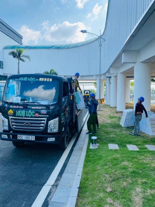 Cty Vật Liệu Xây Dựng - Gạch Ốp Lát Huệ Lộc - Ảnh 2