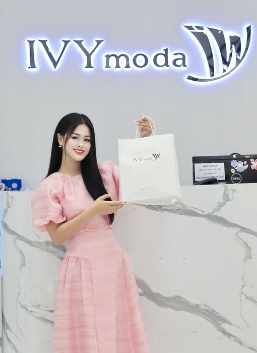 IVY moda ảnh 2 - Sự kết hợp hoàn hảo giữa truyền thống và hiện đại