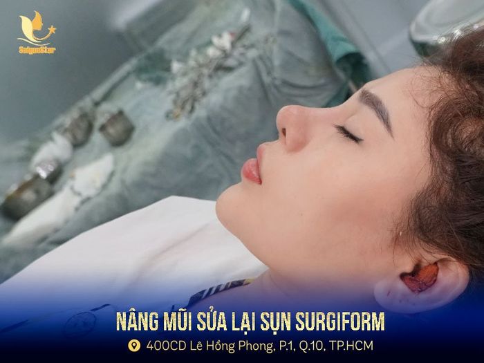 Không gian sang trọng và hệ thống máy móc hiện đại tại Thẩm Mỹ Quốc Tế Saigon Star