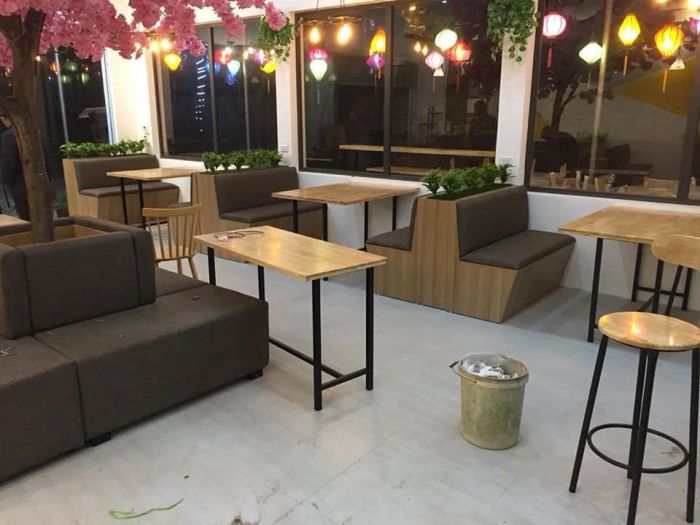 Hình ảnh showroom nội thất hiện đại của Công Ty TNHH Thương Mại Và Nội Thất Anh Quân