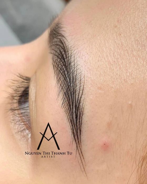 Hình ảnh thực tế tác phẩm điêu khắc chân mày tại Tú Duyên Spa