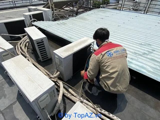 Dịch vụ vệ sinh máy lạnh Quận 11 chuyên nghiệp - Điện Lạnh Hùng Cường