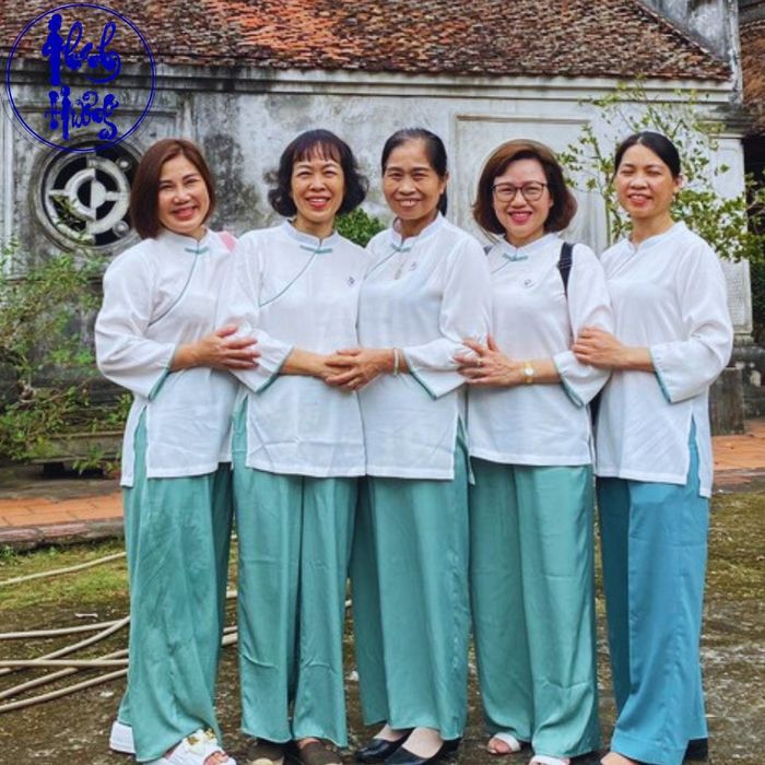 Bộ sưu tập pháp phục đa phong cách tại Thanh Hương