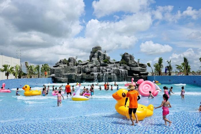 Những trải nghiệm thú vị tại Tulip Water Park
