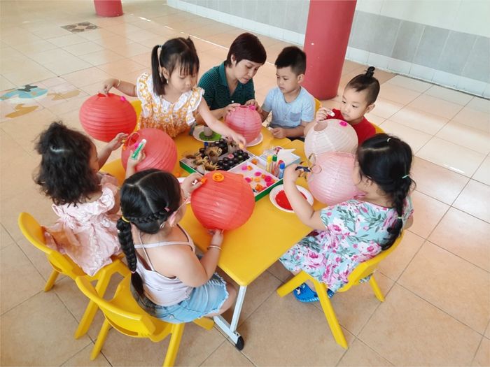Khuôn viên xanh mát của Trường Mầm non Phường 1 Quận 10