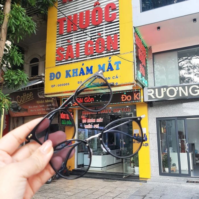 Bộ sưu tập gọng kính đa dạng tại Kính Thuốc Sài Gòn 64 Lê Lợi