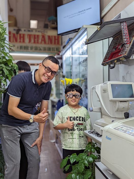 Mắt kính QUANG hình ảnh 1
