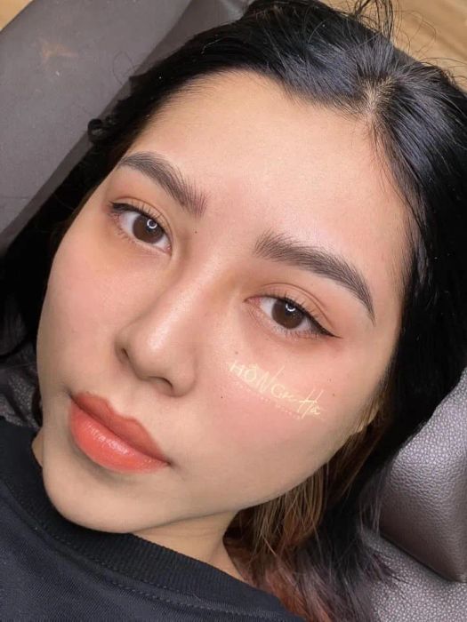 Kết quả điêu khắc chân mày 6D tự nhiên tại Phun Xăm Thẩm Mỹ Lan Hà