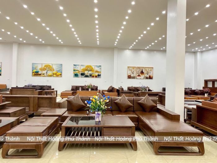 Không gian trưng bày đa dạng tại Hoàng Phú Thành
