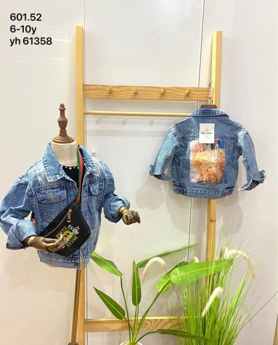 Bộ sưu tập đa dạng tại Siêu Thị Tú Bắc