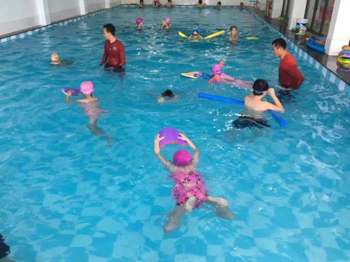 Bể Bơi Bốn Mùa Kình Ngư - Hình ảnh 2