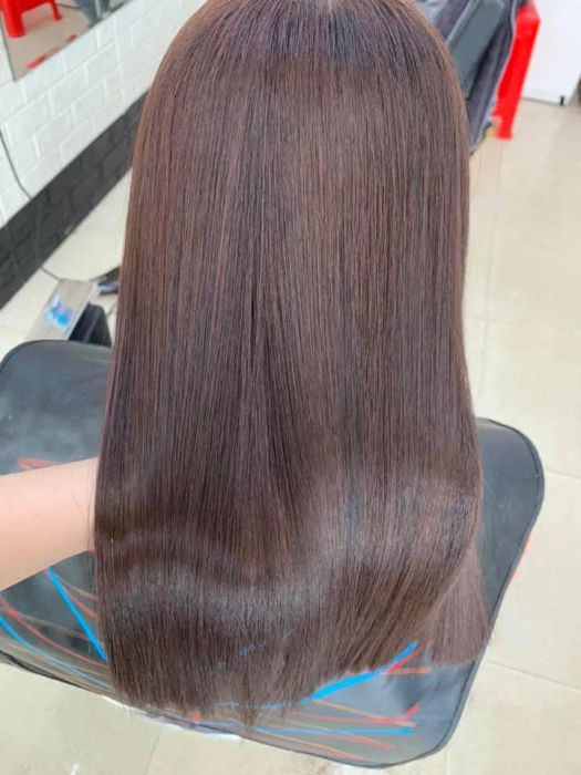 Kỹ thuật tạo kiểu tóc điêu luyện tại Huỳnh Thương Salon