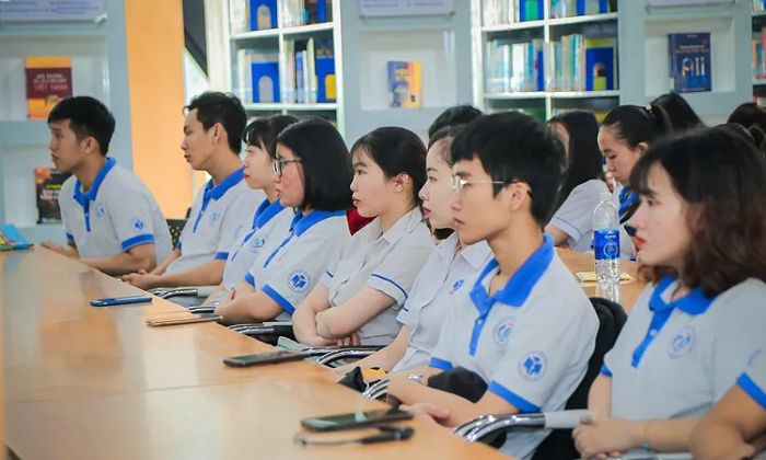 Trường Đại học Kinh tế - Luật, ĐHQG TP. HCM hình ảnh 2