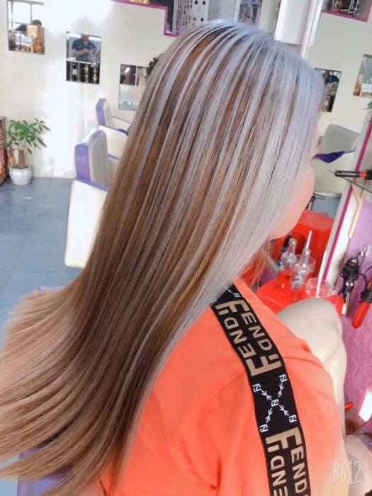 Quy trình chăm sóc tóc chuyên nghiệp tại Công Hair Salon