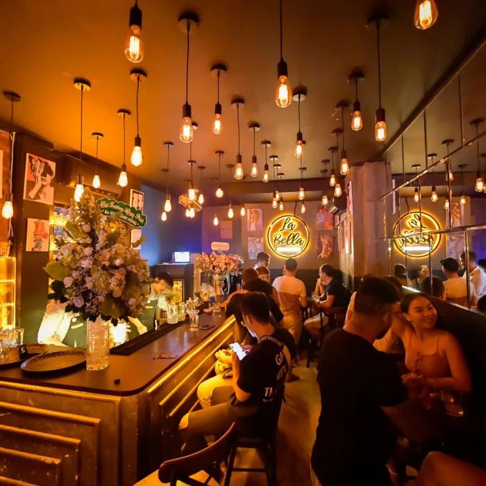 La Bella - The Little Roof - Một Góc Nhìn Bình Yên Đầy Lãng Mạn