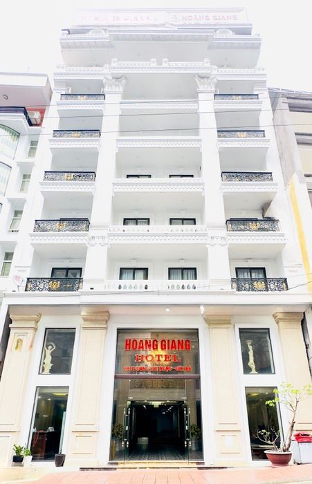 Không gian sang trọng tại Khách sạn Hoàng Giang