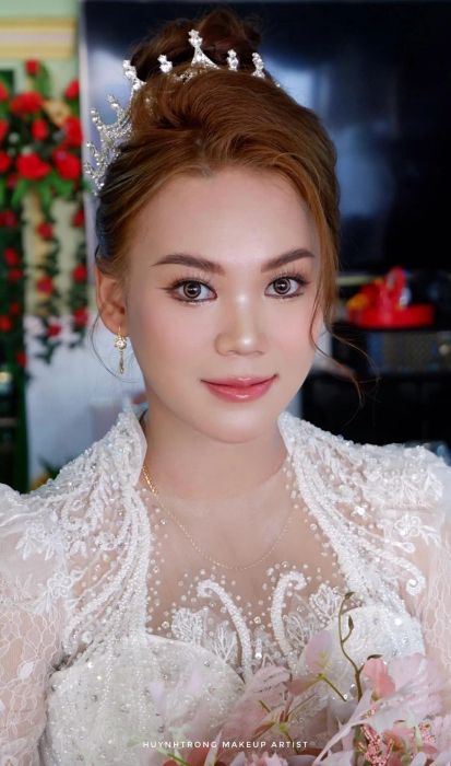 Khoảnh khắc tỏa sáng cùng Huỳnh Trọng Makeup Bridal