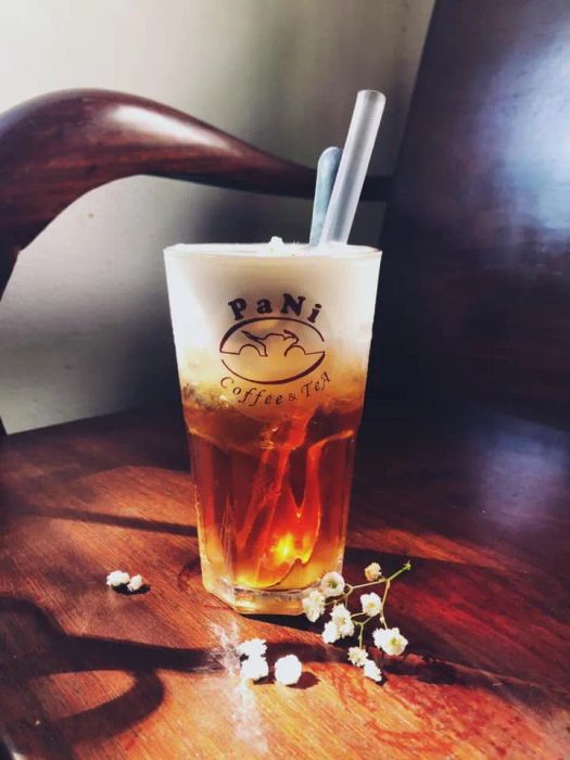 Không gian xanh mát tại PaNi Coffee & Tea