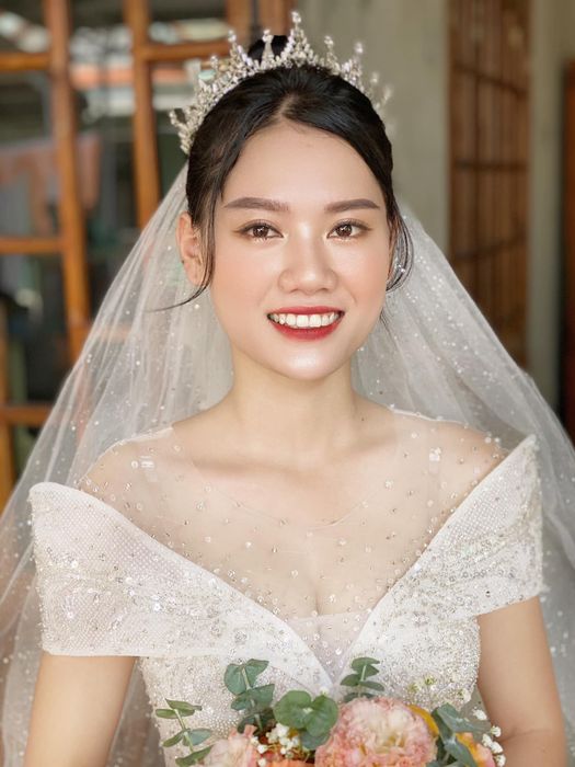 Khoảnh khắc lộng lẫy của cô dâu tại Queen Love Studio