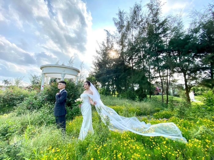TIẾN HẠNH Wedding - Ánh mắt trao nhau ngọt ngào